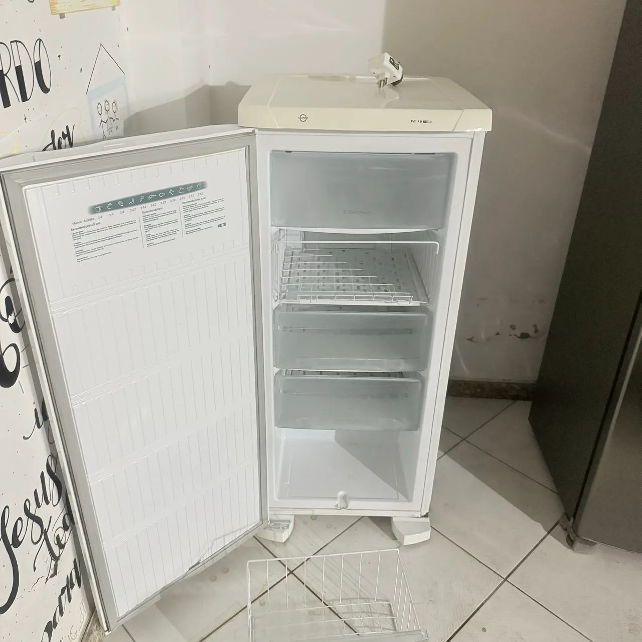 Freezer Electrolux 145 litros  - Foto 3