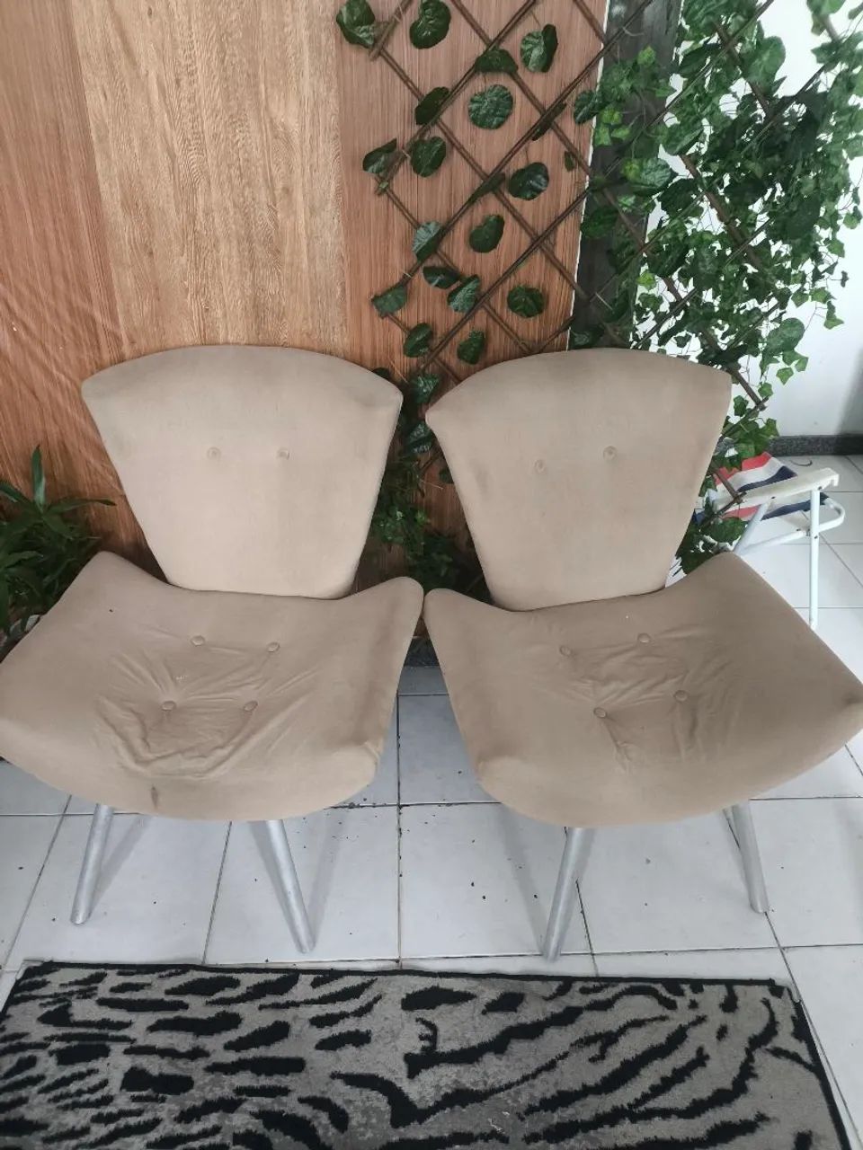 Vendo duas poltronas 