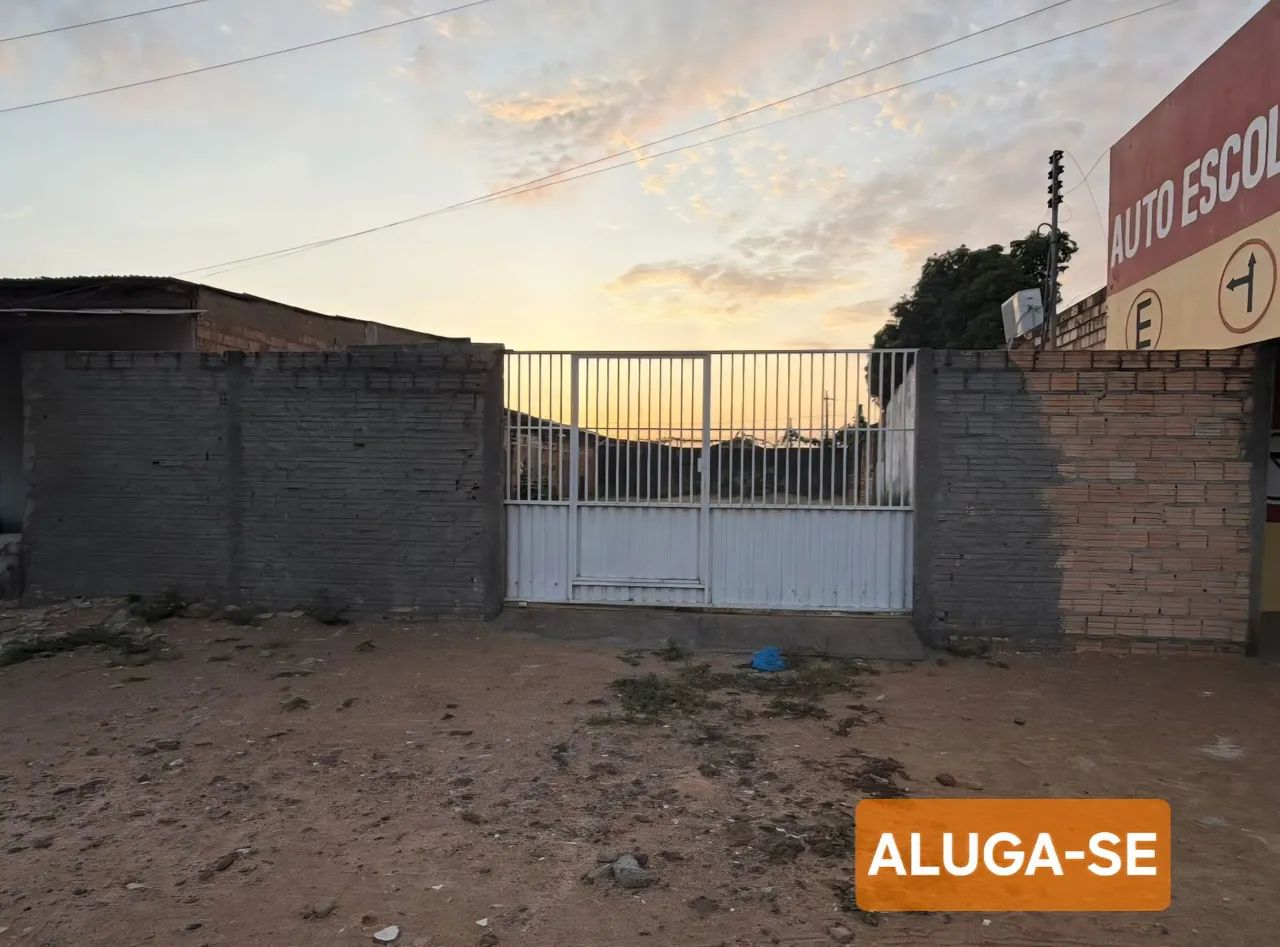 Aluga-se terreno em av comercial - Foto 2