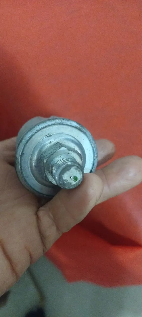 Vendo um Sensor de pressão de ar da Escaneia 1112 - Foto 3