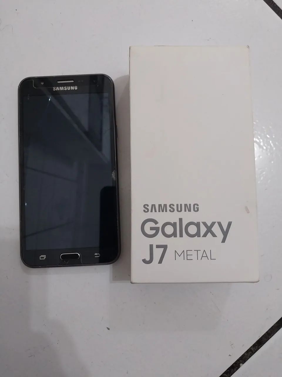Samsung J7