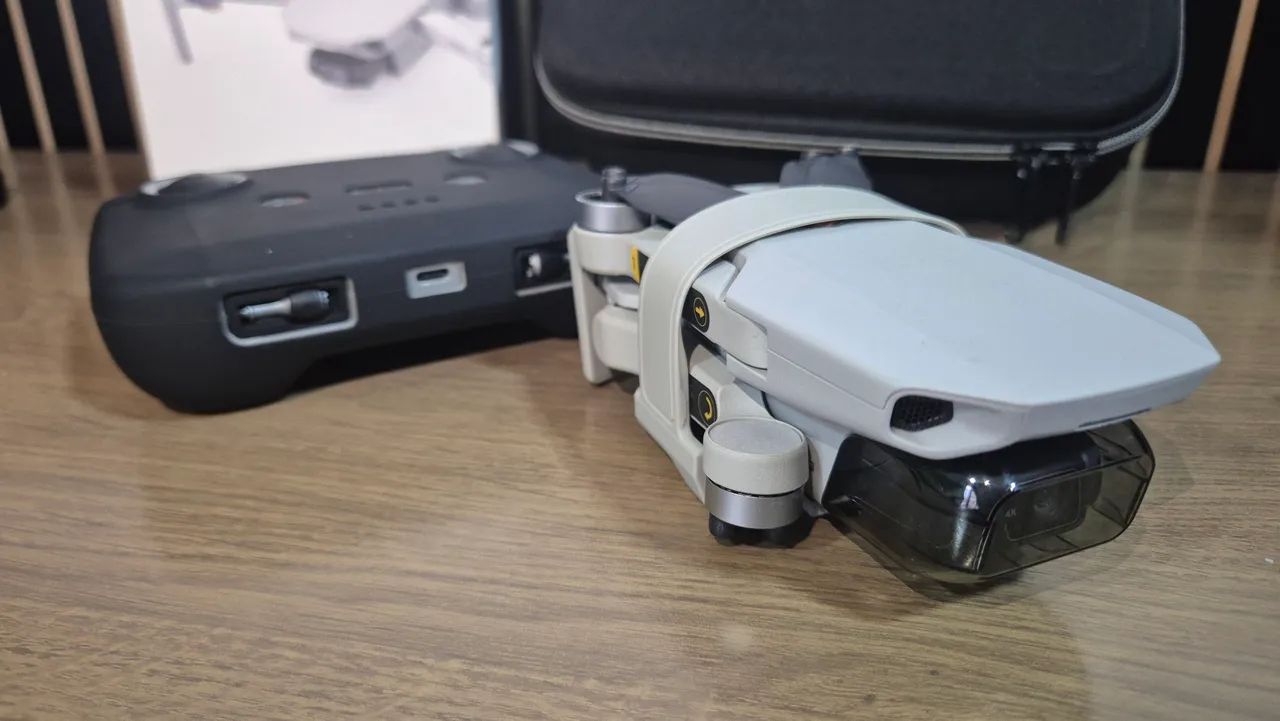 DJI Mini 2 + 2 Baterias + Samsung J7 + Case + Acessórios - Foto 4