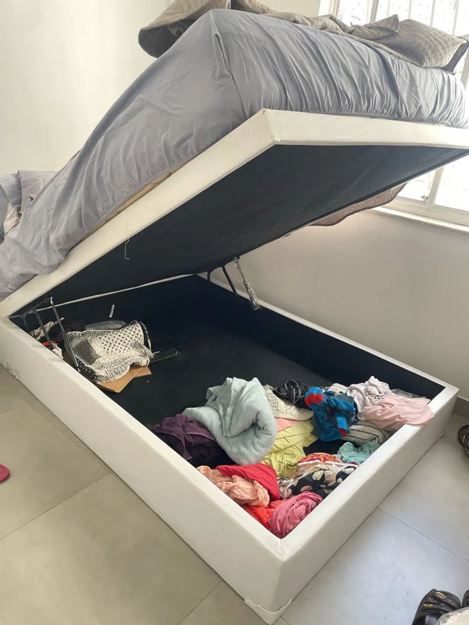 Vendo base baú cama box casal - Foto 4