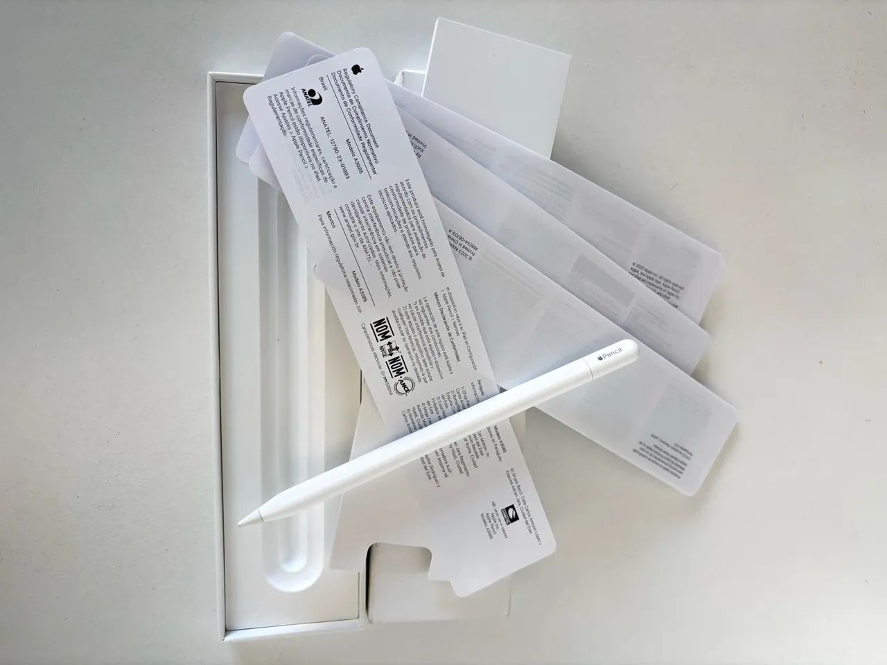 Apple Pencil USB-C - Foto 3