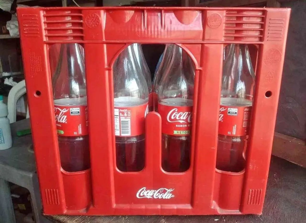 Vasilhame de  cerveja  e coca - Foto 3
