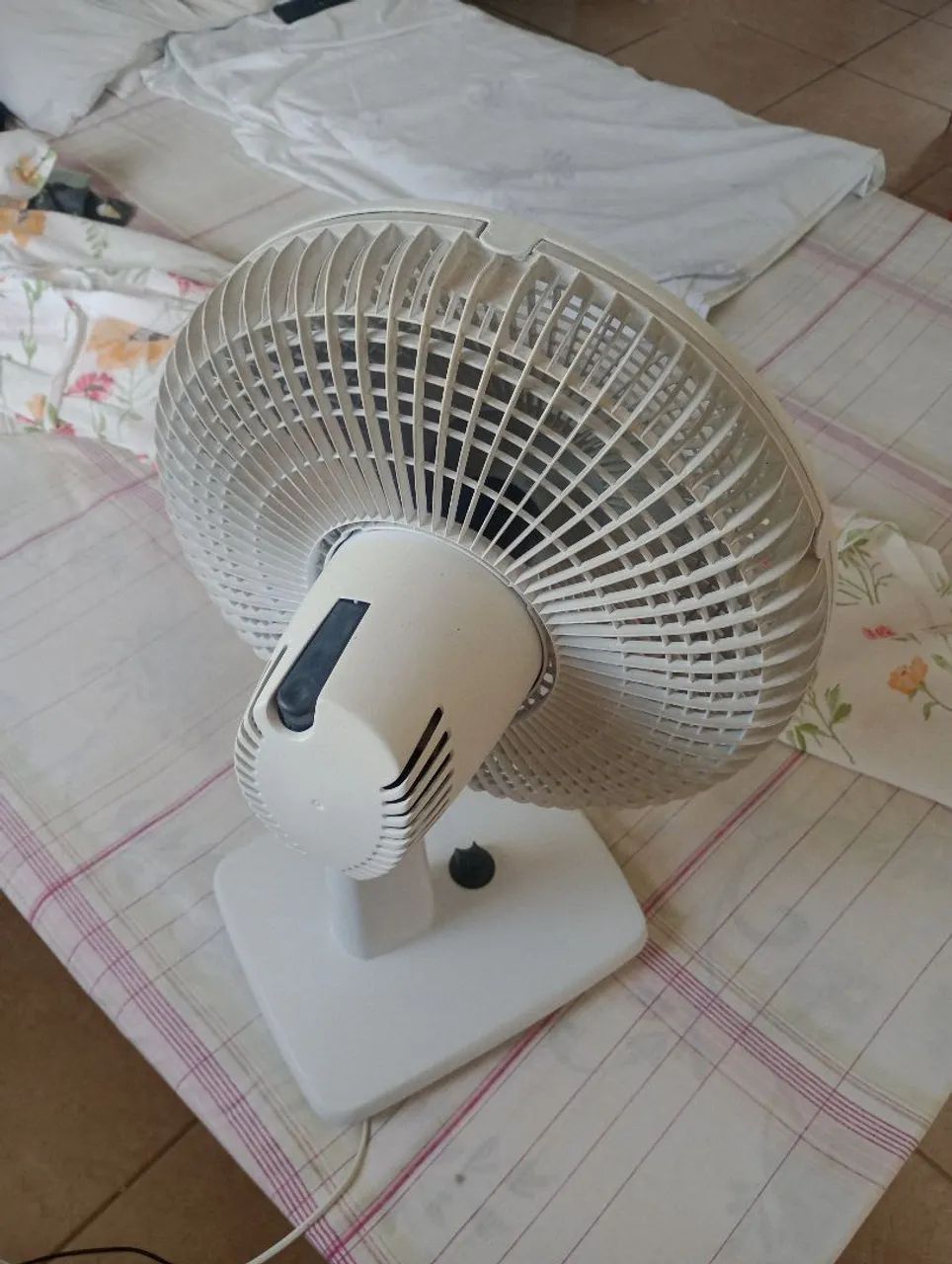 Ventilador de mesa Arno 30 centímetros  - Foto 2
