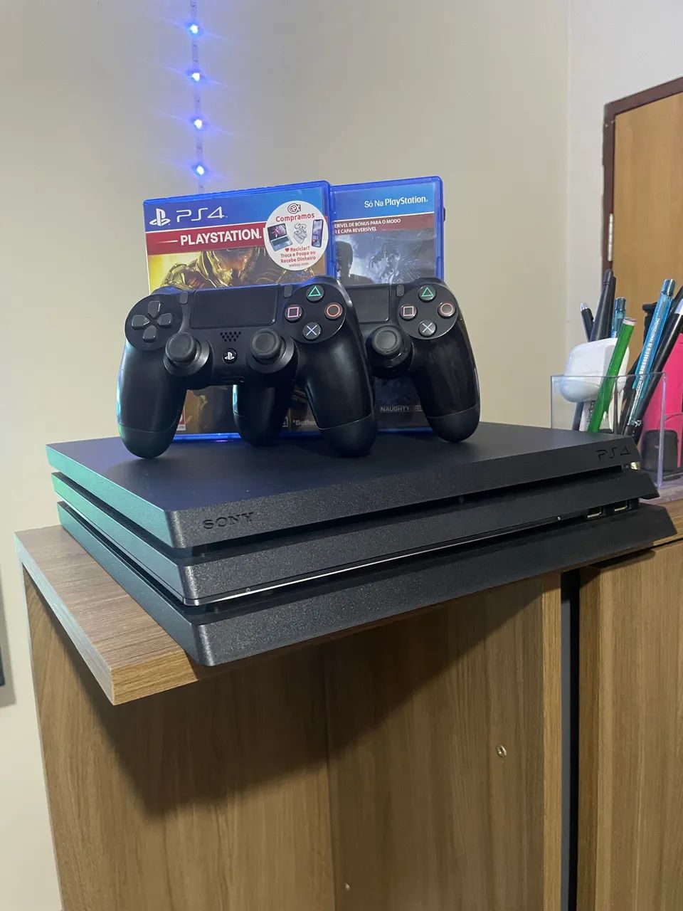 PS4 PRO 