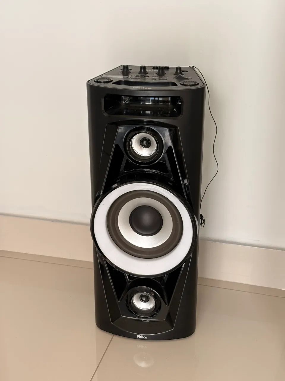 Caixa acústica Philco PHT3000, 100W RMS, com Bluetooth  - Foto 2