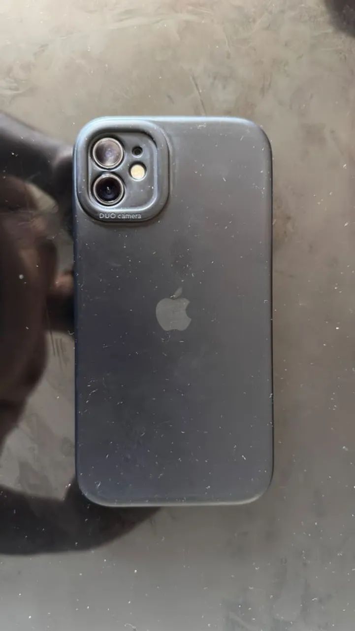 Vendo iPhone 11 usado em ótimo estado!!  - Foto 5
