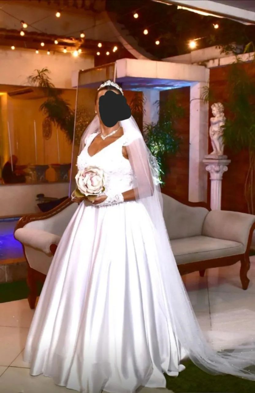 Vestido de noiva completo  - Foto 2