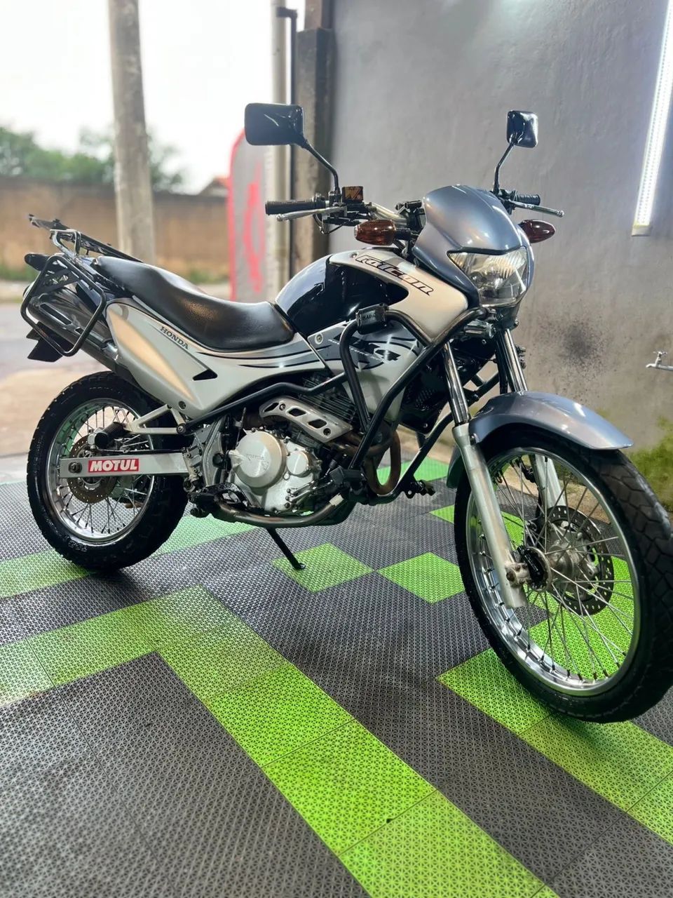 Honda Falcon 400 - Foto 2