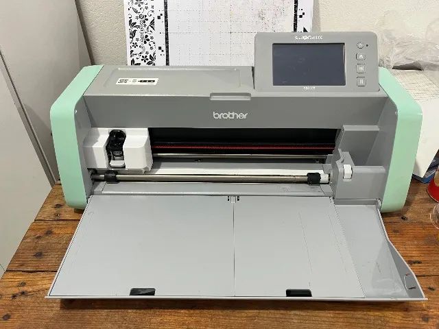Máquina de corte Scanncut Brhother 