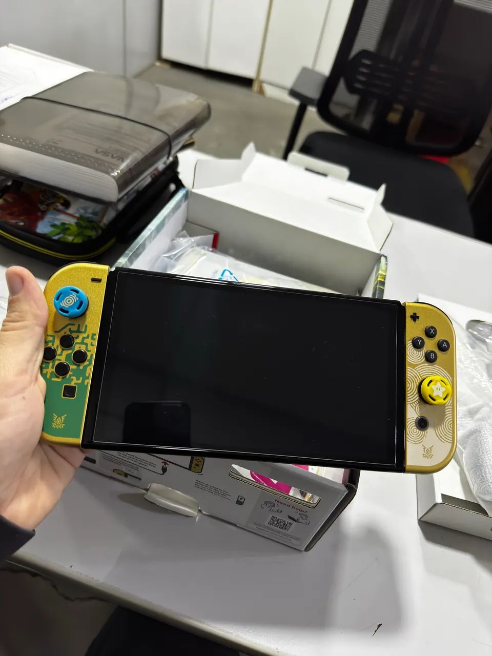 Nintendo switch oled zelda edition desbroqueado 256gb