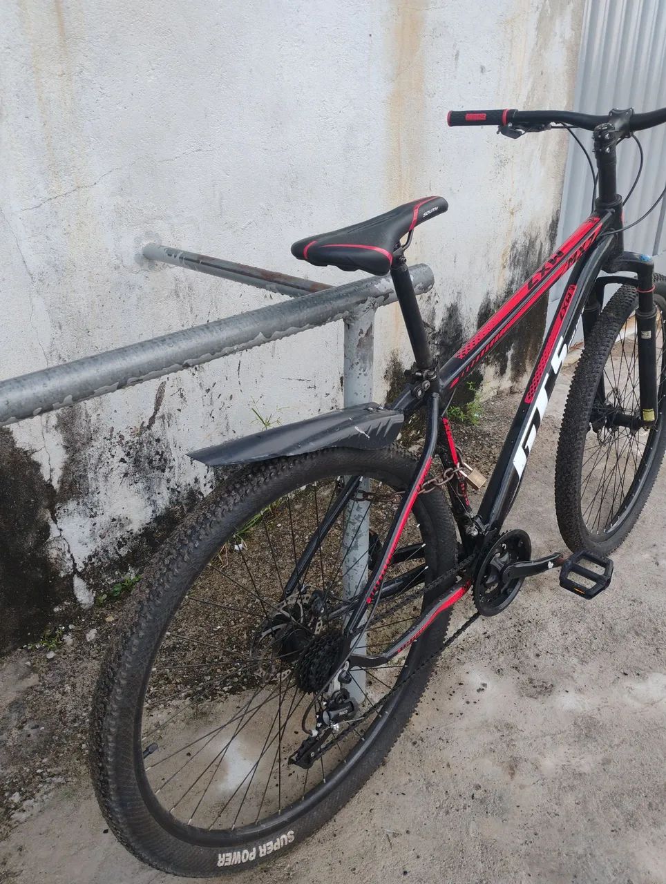 Bicicleta semi nova  - Foto 2