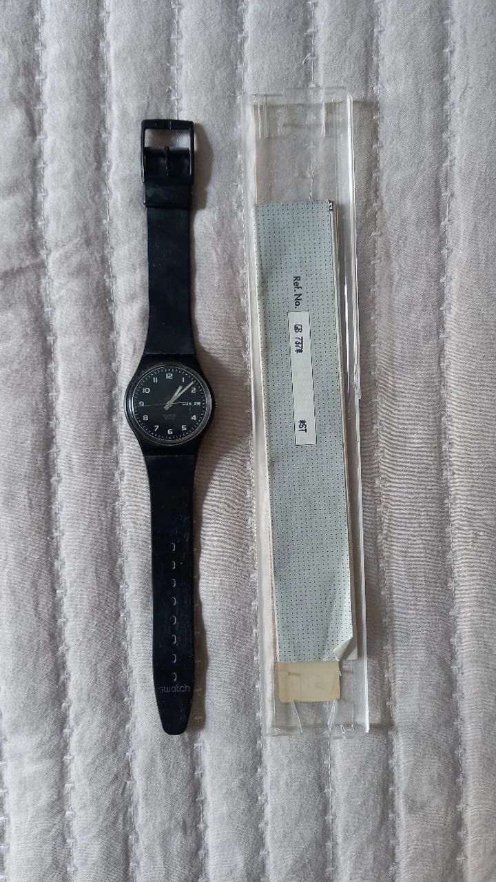 Relógio Swatch preto - Foto 4