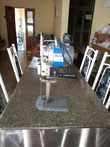 Máquina de cortes de oito polegada em bom funcionamento estou vendendo