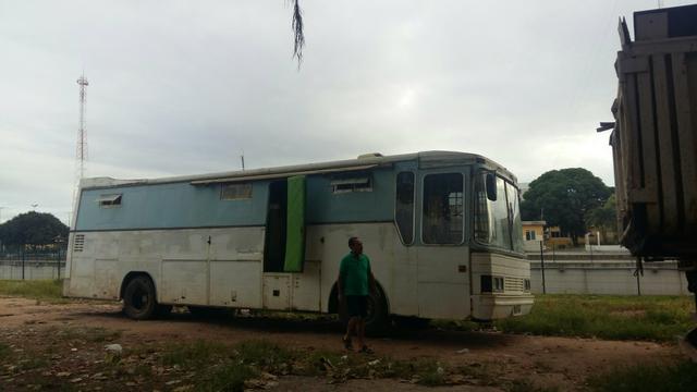 Vendo /troco Motor casa (motohome ) - Foto 2