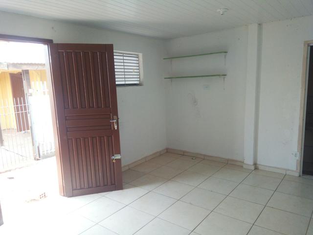 Alugo mini kitnet para solteiro ou casal sem filhos na vila Militar em Prqra 20m2 - Foto 2