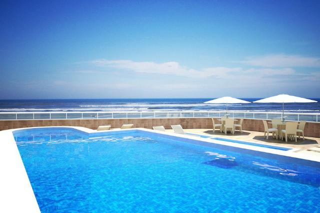 Magnifico 2 dorm 2 vagas privativas sacada gourmet 16 mil de entrada frente pro mar - Foto 3