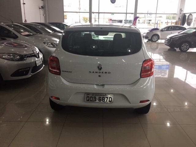 Renault Sandero - Foto 4