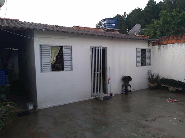 QC 06 Casa 02 Quartos 9 8 3 2 8 - 0 0 0 0 ZAP