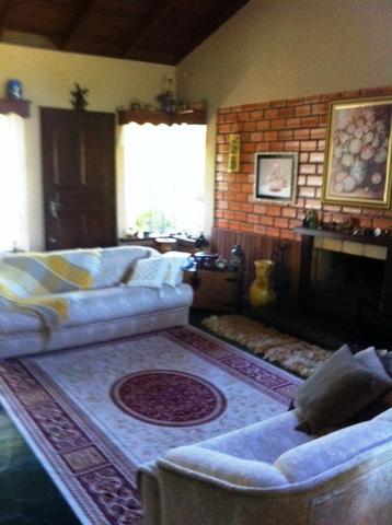 Sobrado estilo colonial com Amplo terreno para quem quer morar om Qualidade de vida - Foto 8