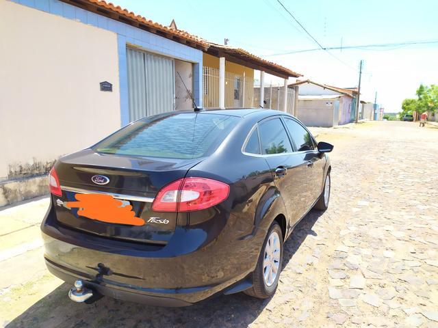 Ford New fiesta se 2011