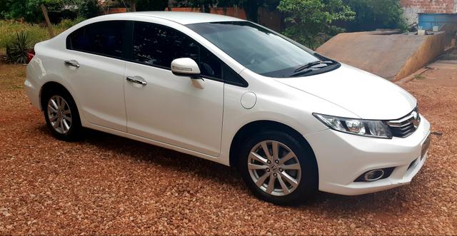 Civic aut
