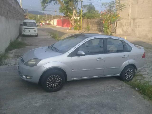 Ford fiesta sedan 2005 - Foto 2