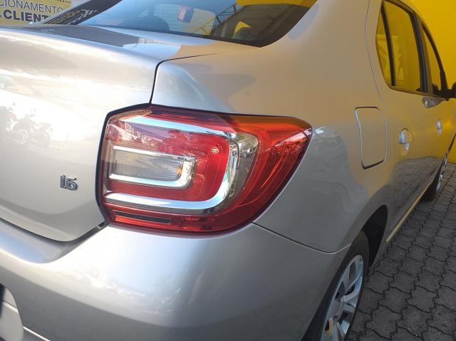 RENAULT LOGAN 2016/2017 1.6 16V SCE FLEX EXPRESSION MANUAL - Foto 6
