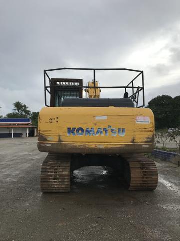 Escavadeira KOMATSU PC 200 - Foto 6