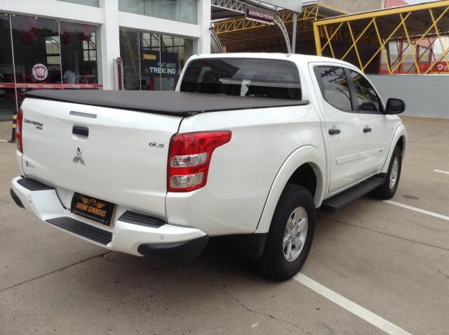 MITSUBISHI L200 TRITON 2017/2018 3.2 GLX 4X4 CD 16V TURBO INTERCOLER DIESEL 4P MANUAL - Foto 6
