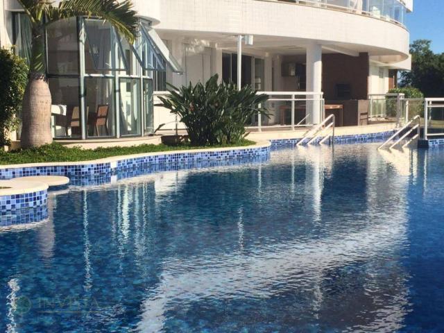 Lindo apartamento cachoeira do bom jesus com 4 suítes e piscina