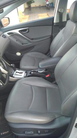 Elantra com teto solar - Foto 6