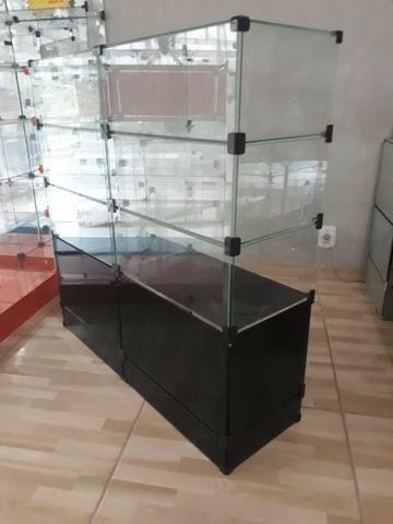 Balcão de vidro