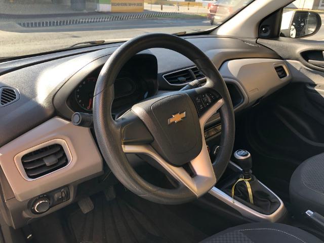 Chevrolet Onix LT 1.0 Mec 2017 - Foto 10