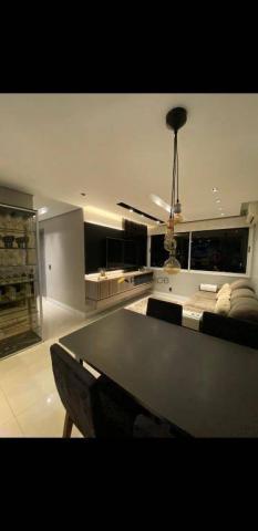 Apartamento com 2 dormitórios à venda, 85 m² por R$ 570.000,00 - Petrópolis - Porto Alegre
