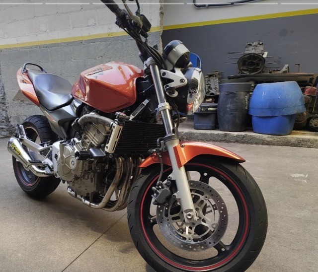 HONDA HORNET