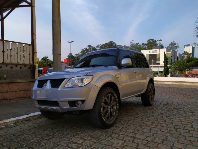 PAJERO TR4 4X4 96KM GNV