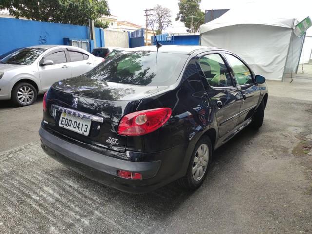 PEUGEOT 207 SEDAN PASSION XR