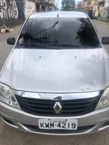 RENAULT LOGAN 2011