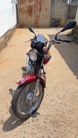 TITAN 125
