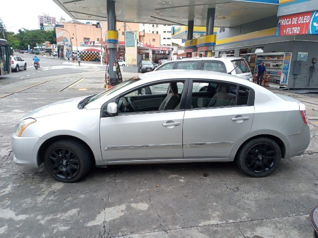 NISSAN SENTRA 2.0 16V 2012/2013 AUTOMÁTICO.