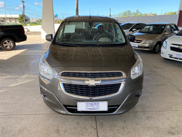 SPIN LT 1.8 AUTOMÁTICO 5 LUGARES 2012/13