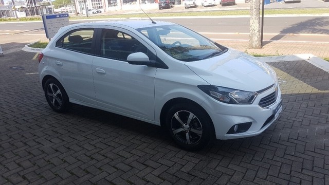 CHEVROLET ONIX LTZ 1.4 8V MT6 ECO BRANCO 2017/2018