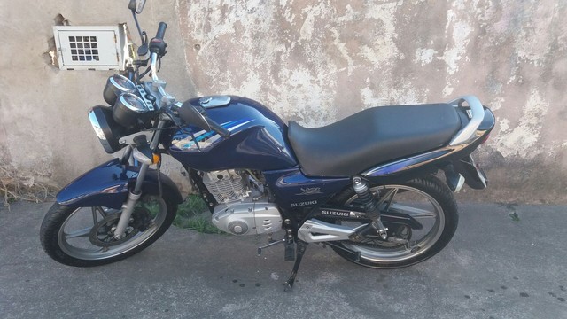 SUZUKI YES 2012