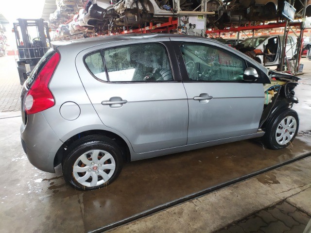 Peças usadas Fiat Palio Attractive 2014 2015 1.4 8v flex 75cv câmbio manual - Foto 3