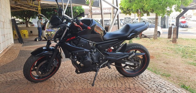 YAMAHA XJ 6 N 2012 BAIXO KM SEM DETALHES