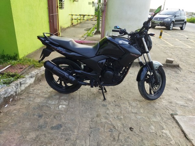 YAMAHA FAZER 250