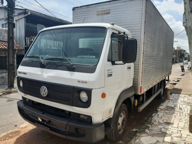 CAMINHÃO BAÚ VW 8.160 2014